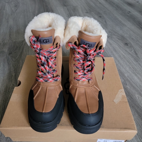 UGG Ashton Addie Waterproof Leather Boot - Picture 4 of 10